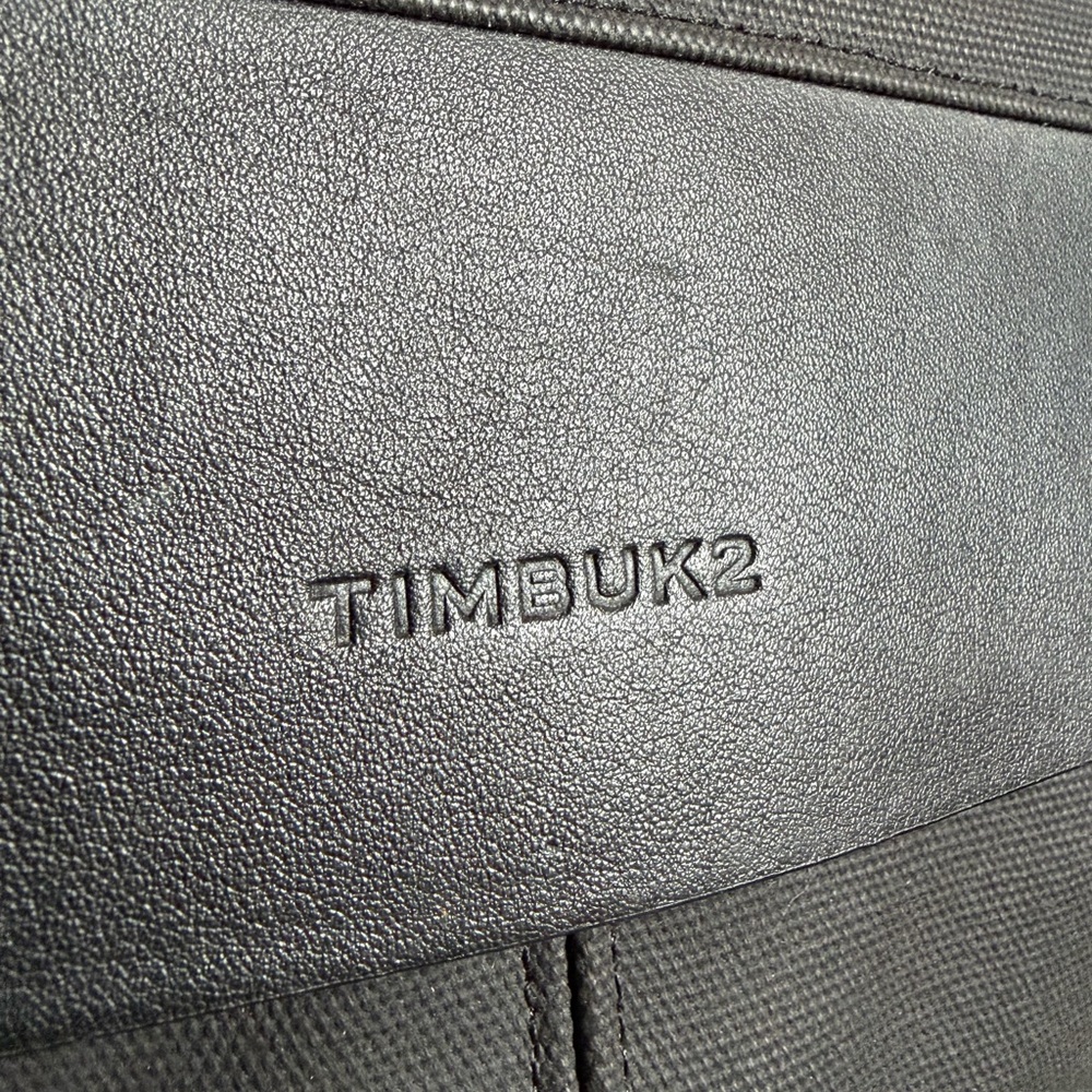 Timbuk2 Black Commuter Messenger Bag